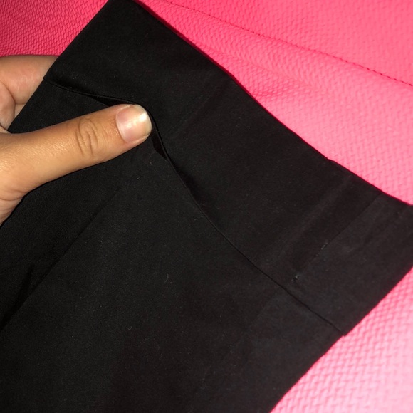 Ann Taylor black capris - Picture 5 of 5